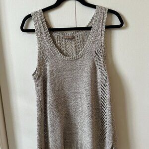 Scoop Neck Gray Knitted Tank Top Size M by Lilla P